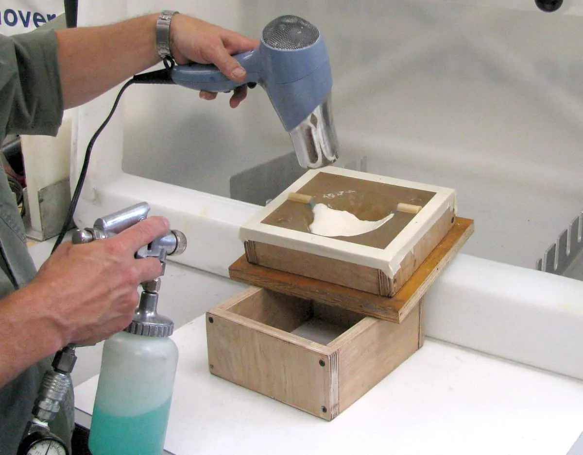 Spray PVA on Mold Half